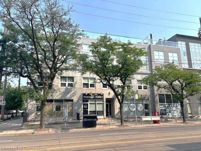 1842 Queen Street E Unit 204, Toronto, ON M4L 6T3