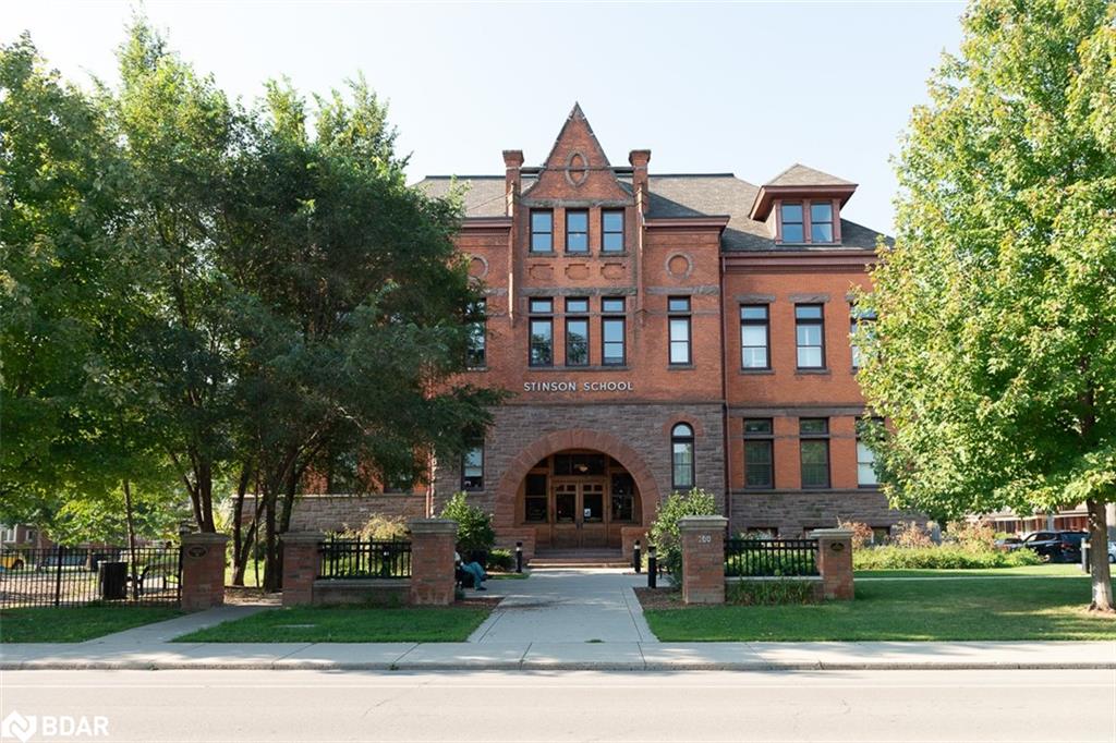 200 Stinson Street Unit 213, Hamilton, ON L8N 4J5