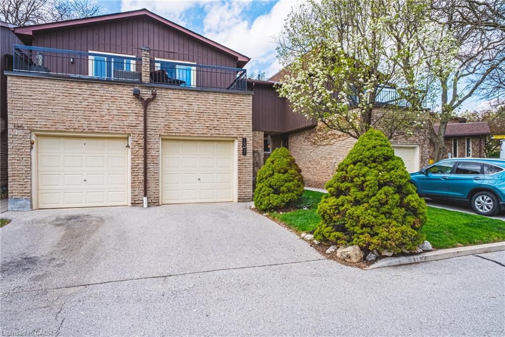 2301 Cavendish Drive Unit 137, Burlington, ON L7P 3M3
