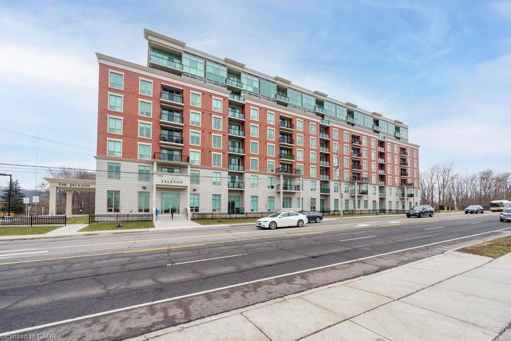 2750 King Street E Unit 215, Hamilton, ON L8G 1J4