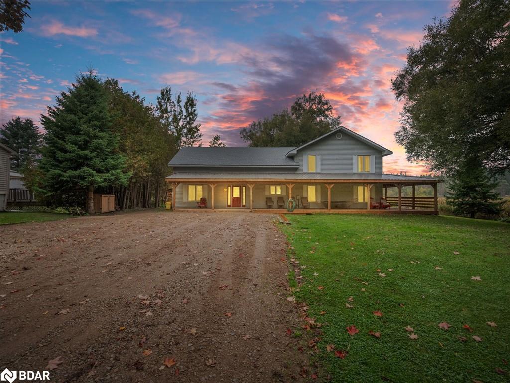 8 Scott Cres, Erin, ON N0B 1Z0