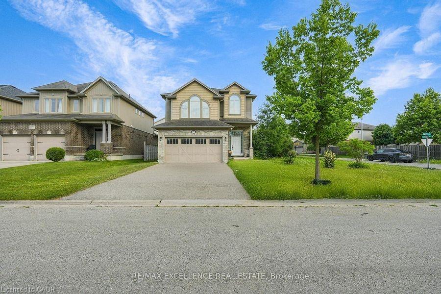 1860 Devos Dr, London, ON N5X 0G2