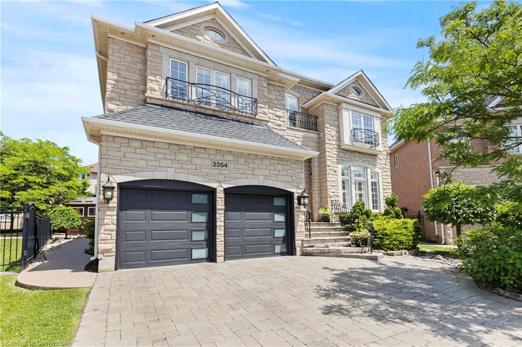 2354 Salcome Dr, Oakville, ON L6H 7N3