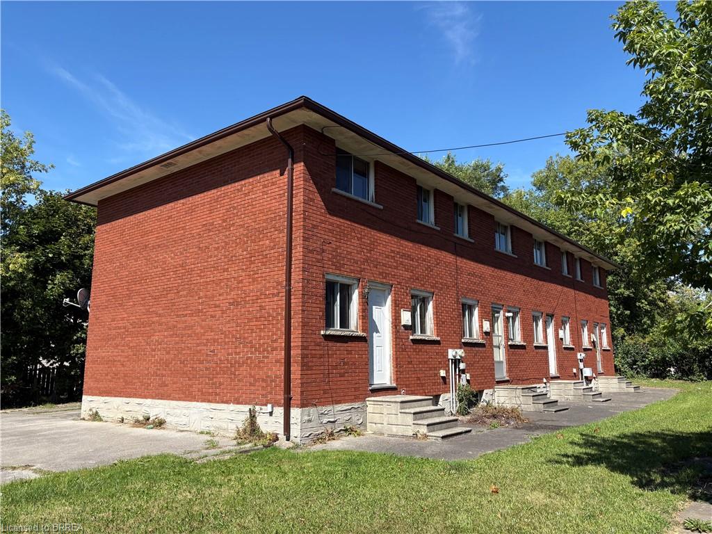 52-58 Alison Ave, Cambridge, ON N1R 1N1