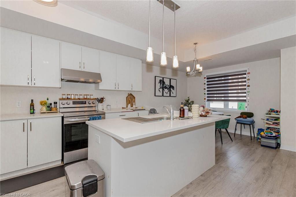 124 Seabrook Drive Unit 3, Kitchener, ON N2R 0R7