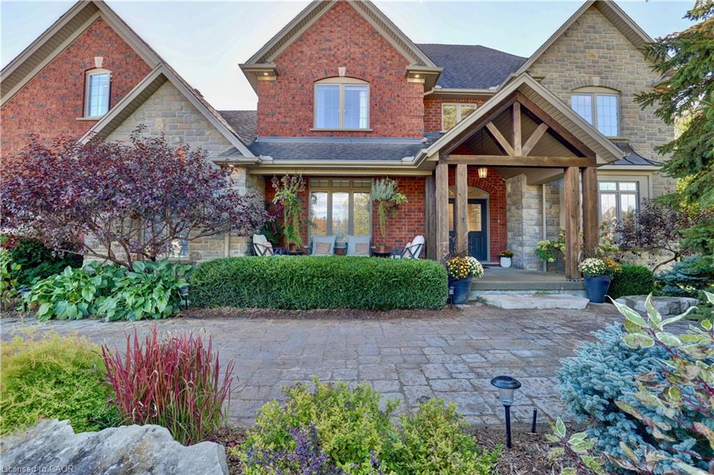 48 Palomino Dr, Hamilton, ON L0R 1H3