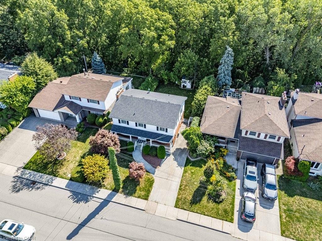 176 Montmorency Dr, Hamilton, ON L8K 6K6