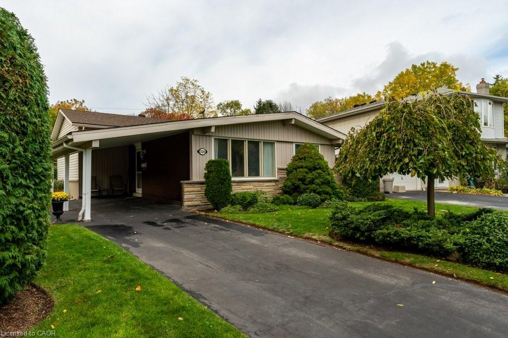 526 Elwood Rd, Burlington, ON L7N 3C7