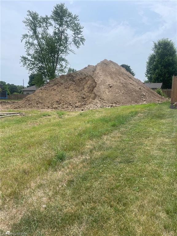 13 Sunview Dr, Norwich, ON N0J 1P0