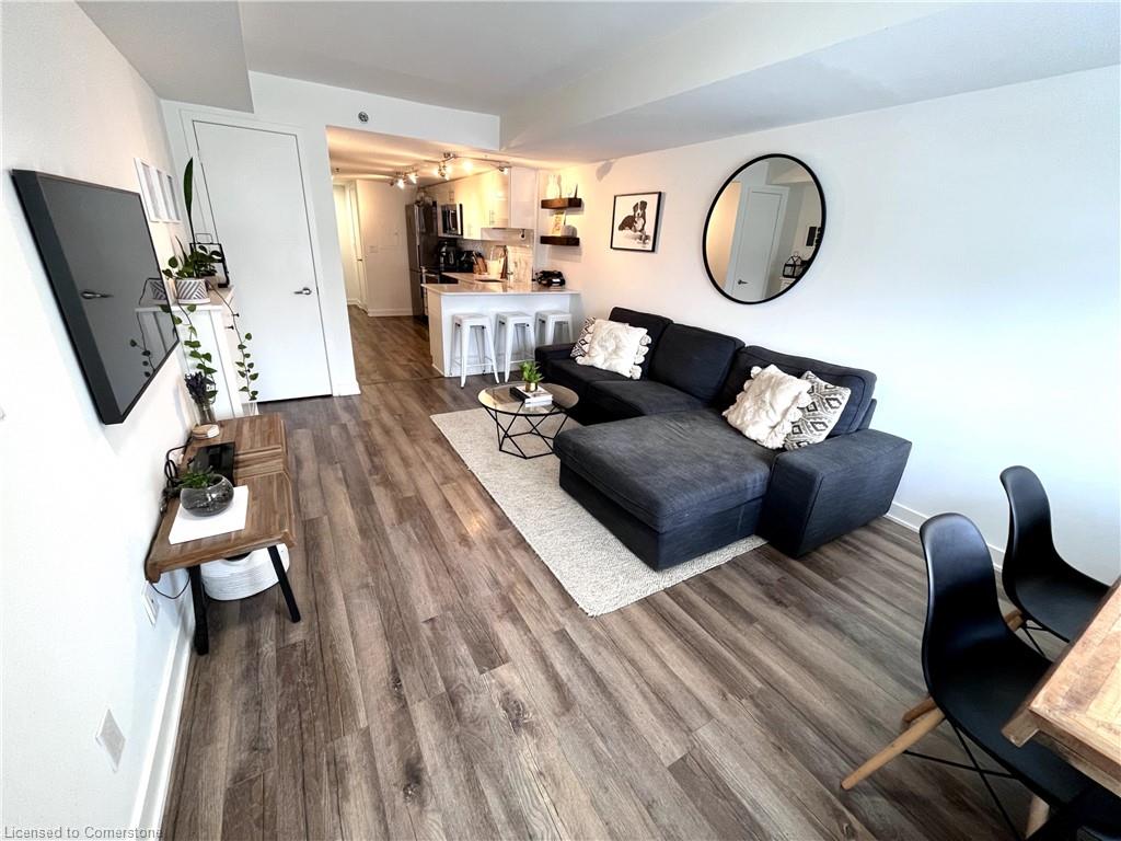 11 Superior Avenue Unit Th1, Toronto, ON M8V 0A7