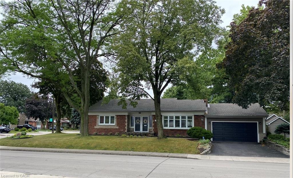 50 Edgewood Ave, Hamilton, ON L8T 1K1