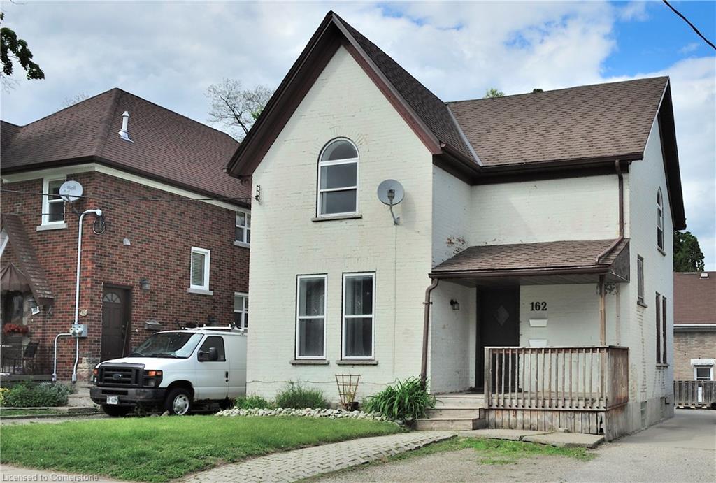 162 Church St, Kitchener, ON N2G 2S6