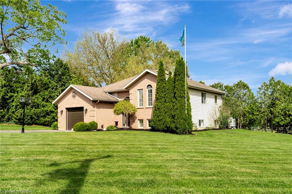 1565 Old Brock St, Norfolk County, ON N0E 1W0