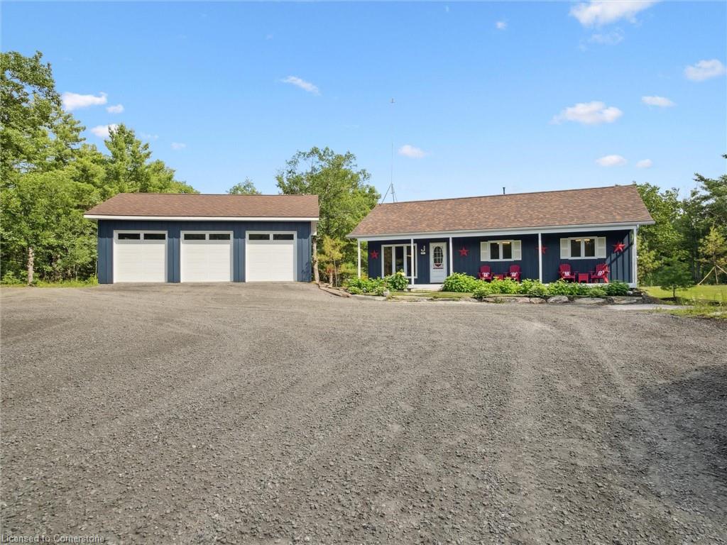 891 Peninsula Rd, Gravenhurst, ON P1P 0E2