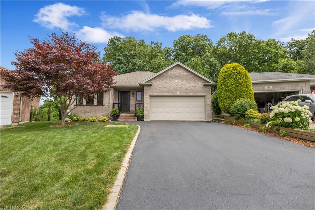 12 Oliver Ct, Brantford, ON N3T 6N6