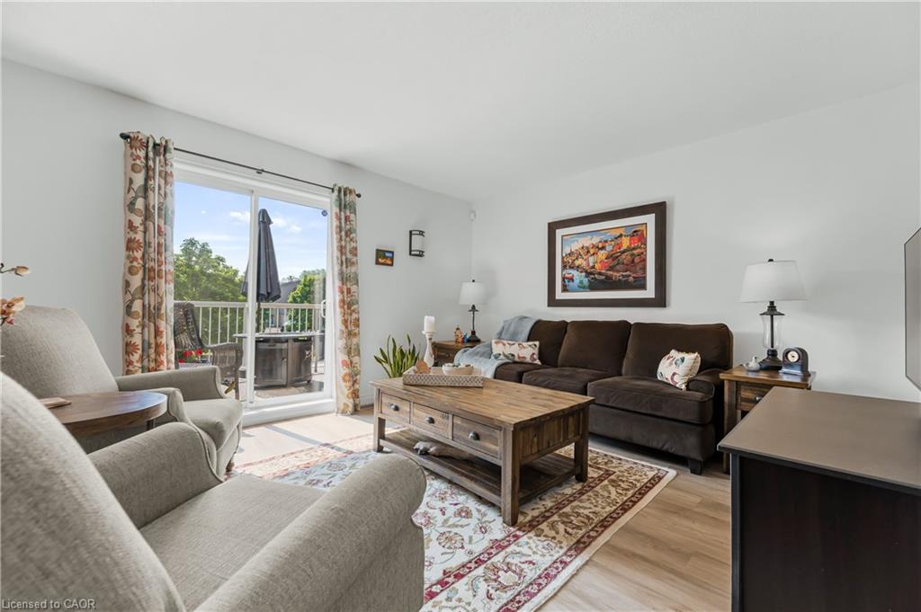 301 Carlow Road Unit 18, Central Elgin, ON N5L 1B7