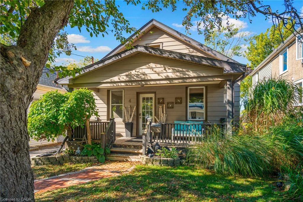 4 Ravine Rd, St. Catharines, ON L2P 3A7