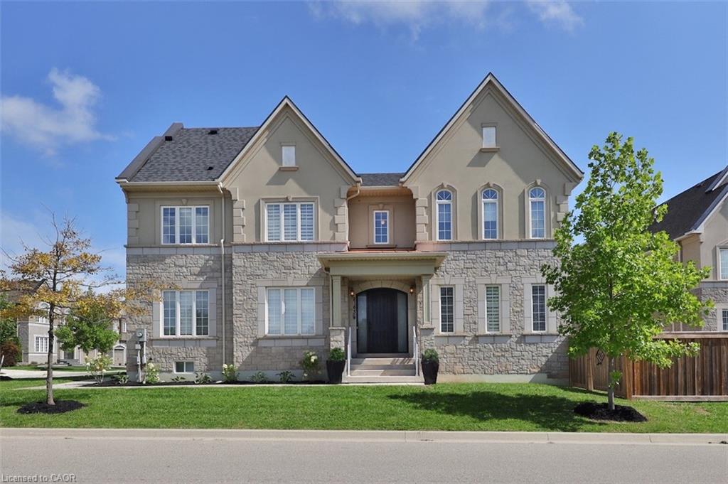 2163 Vineland Cres, Oakville, ON L6H 0J6