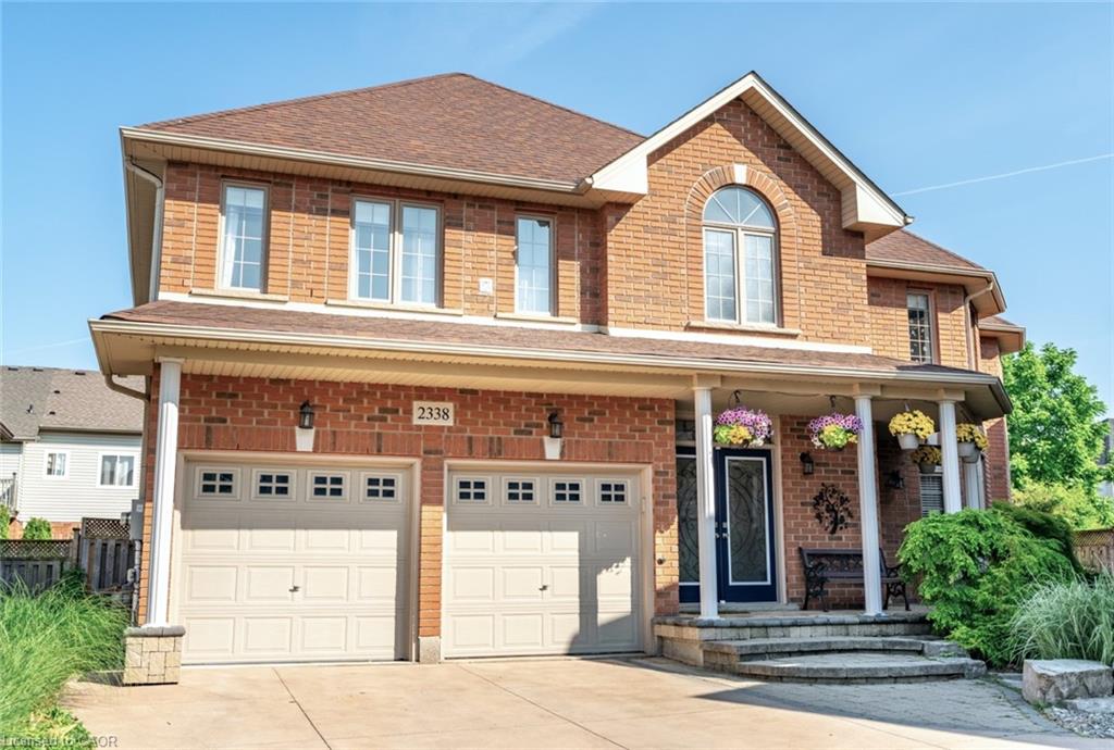 2338 Norland Dr, Burlington, ON L7L 7E6