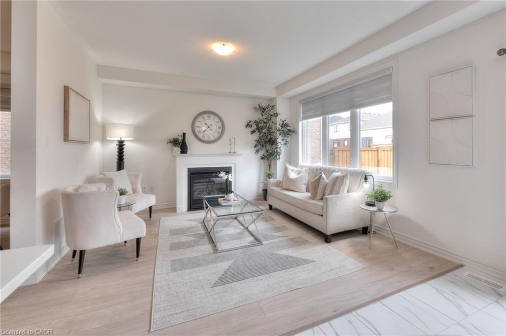 43 Dass Dr W, Fergus, ON N1M 0H9