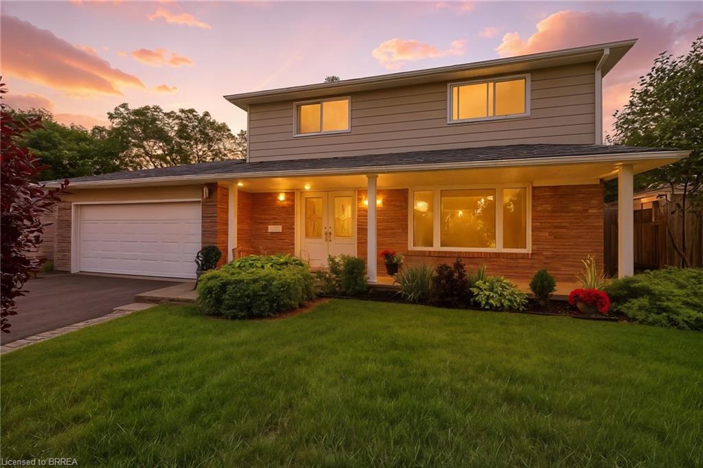 307 Erindale Dr, Burlington, ON L7L 4T3