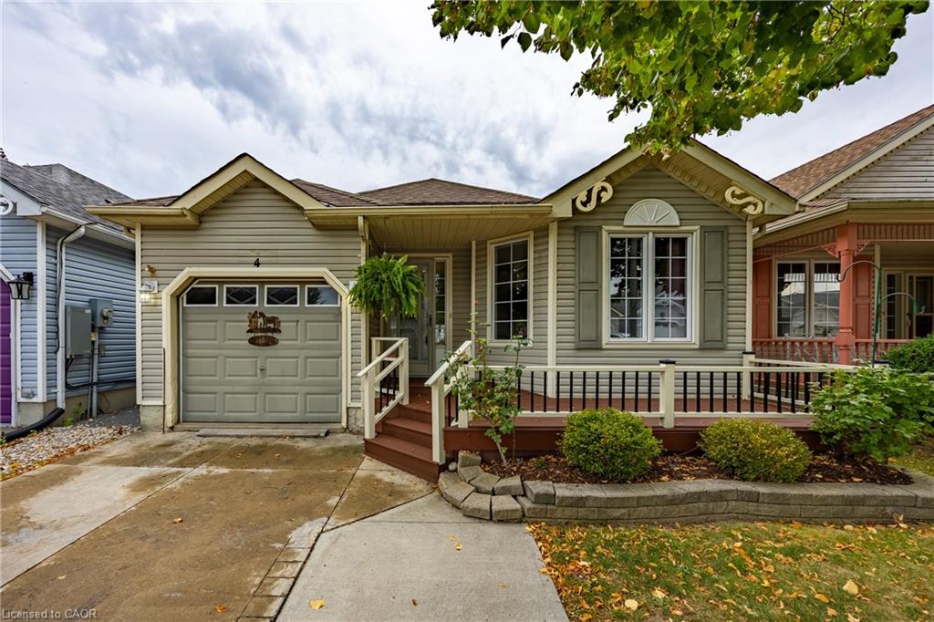 4 Walsingham Dr, Port Rowan, ON N0E 1M0