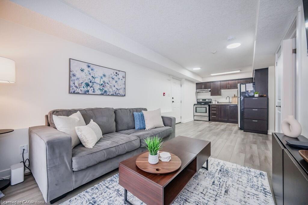 185 Windale Crescent Unit 1c, Kitchener, ON N2E 3H4