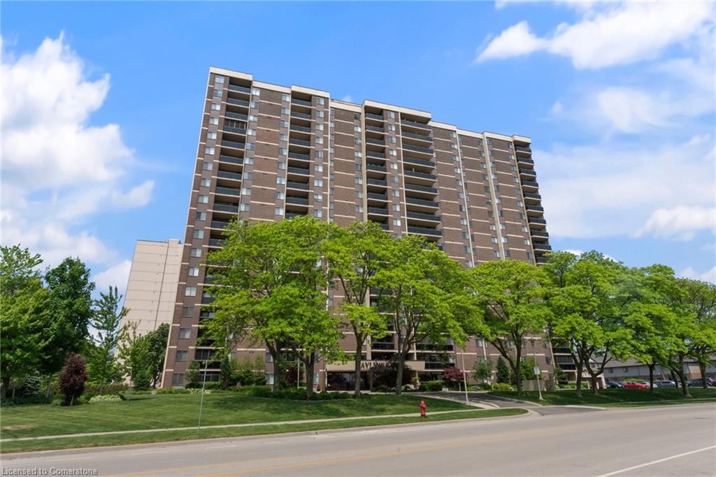 301 Frances Avenue Unit 1605, Hamilton, ON L8E 3W6