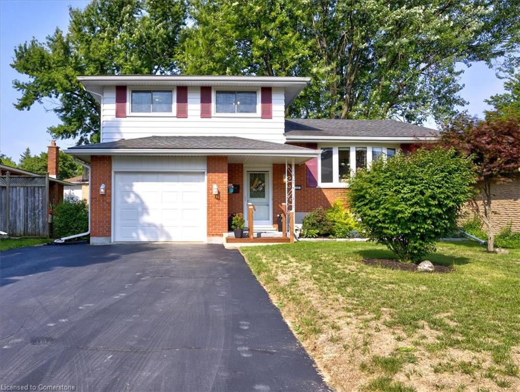 12 Miller Cres, Simcoe, ON N3Y 4R1