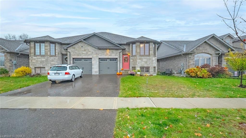 32 Schuyler St, Brant, ON N3L 0E5