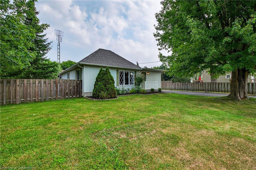 190 Thorold Rd, Welland, ON L3C 3V7