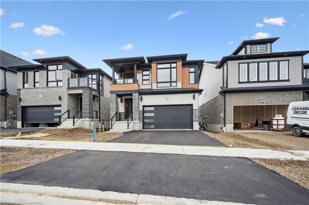 714 Autumn Willow Dr, Waterloo, ON N2V 0E3