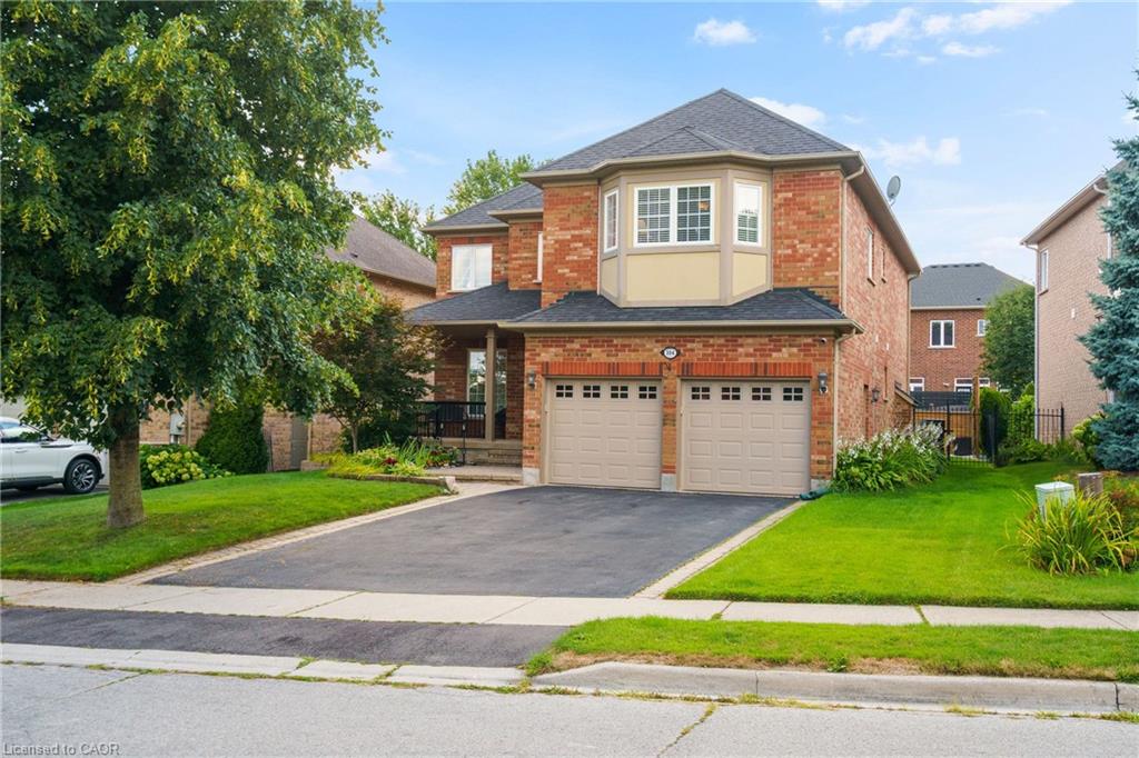 104 Davidson Blvd, Hamilton, ON L9H 7M4
