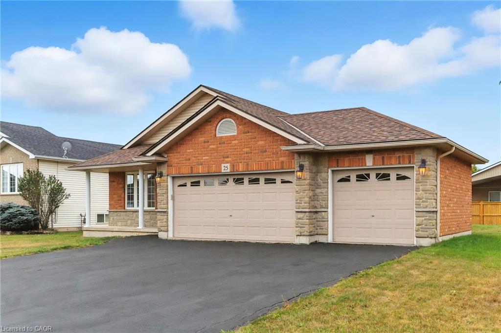 25 Mapleview Dr, Hagersville, ON N0A 1H0