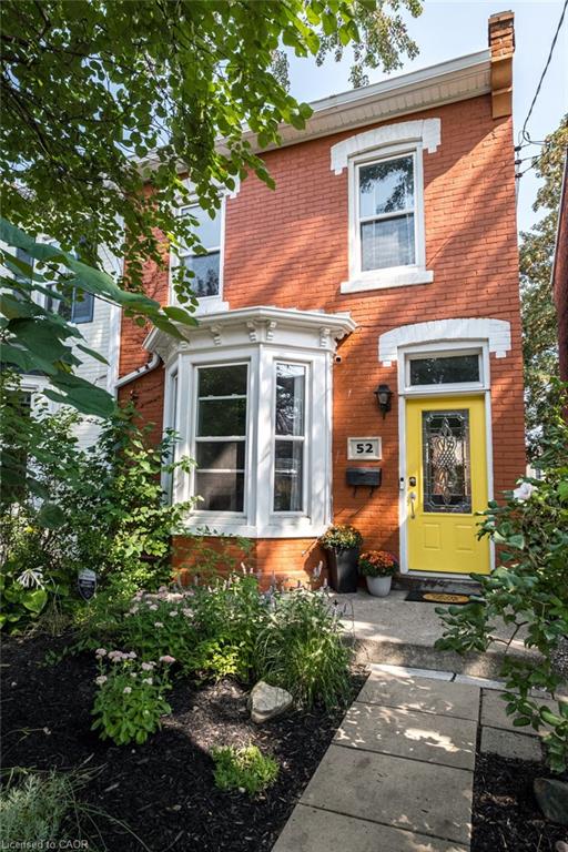 52 Emerald St N, Hamilton, ON L8L 5K3