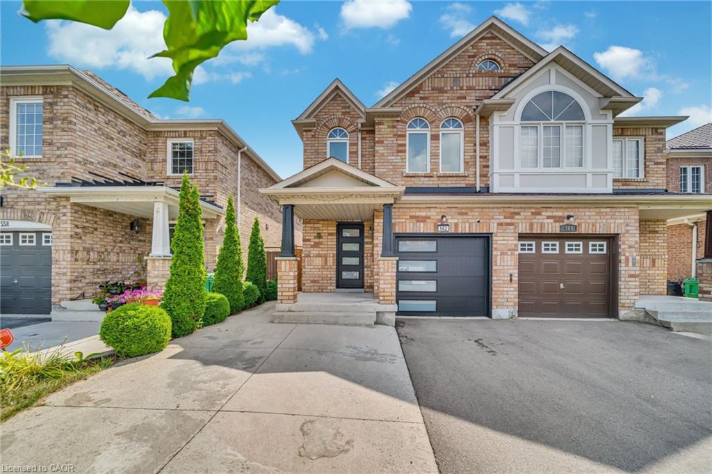 562 Orange Walk Cres, Mississauga, ON L5R 0A3