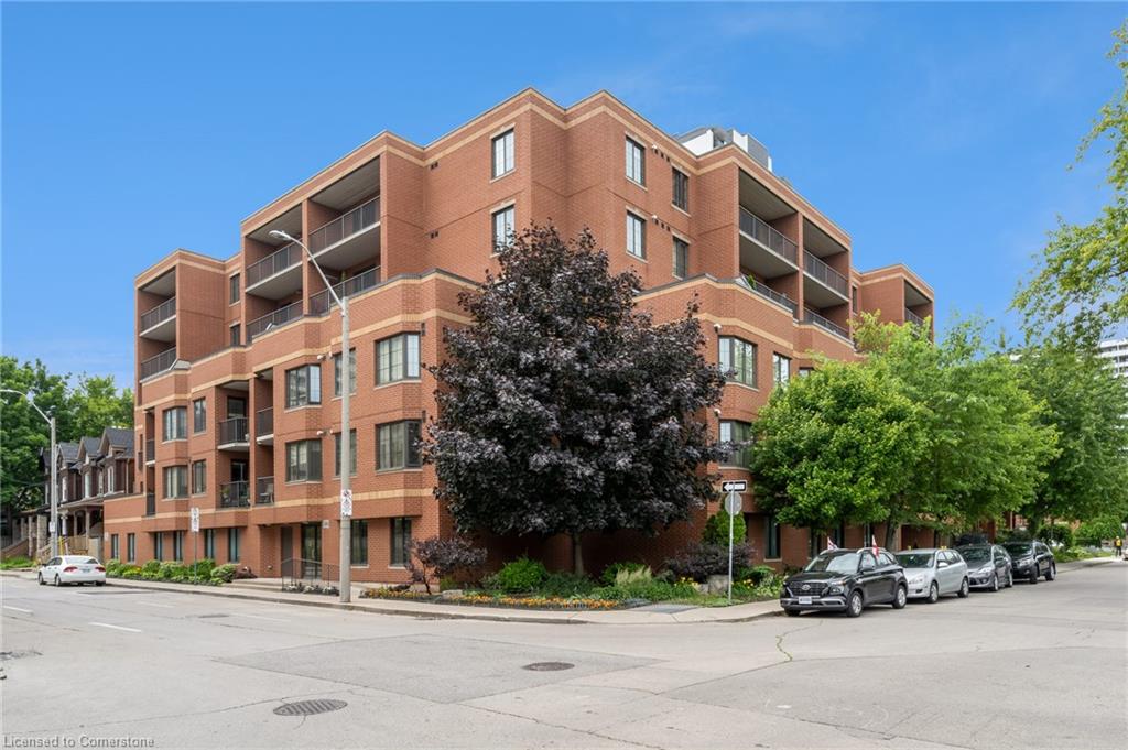 47 Caroline Street N Unit 209, Hamilton, ON L8R 2R6