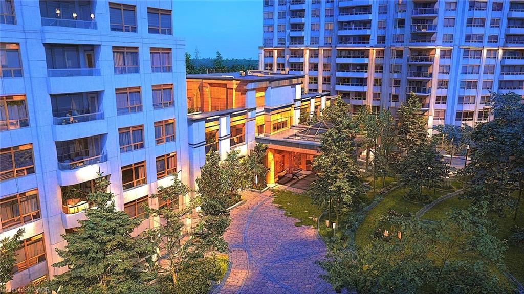 25 Kingsbridge Garden Cir, Mississauga, ON L5R 4B1