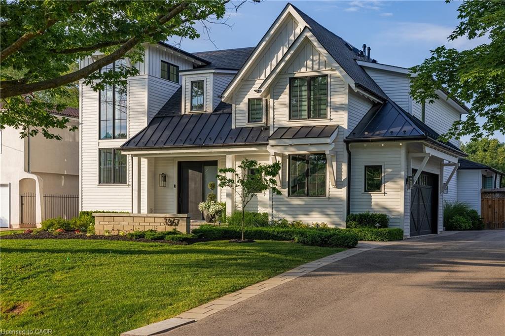 367 Seaton Dr, Oakville, ON L6L 3X9