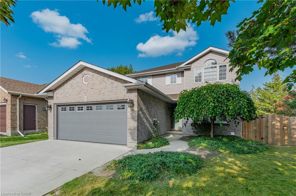 368 Cavendish Dr, Waterloo, ON N2T 2N6