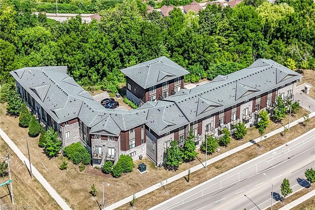 23 Echovalley Drive Unit 12, Hamilton, ON L8J 1R6