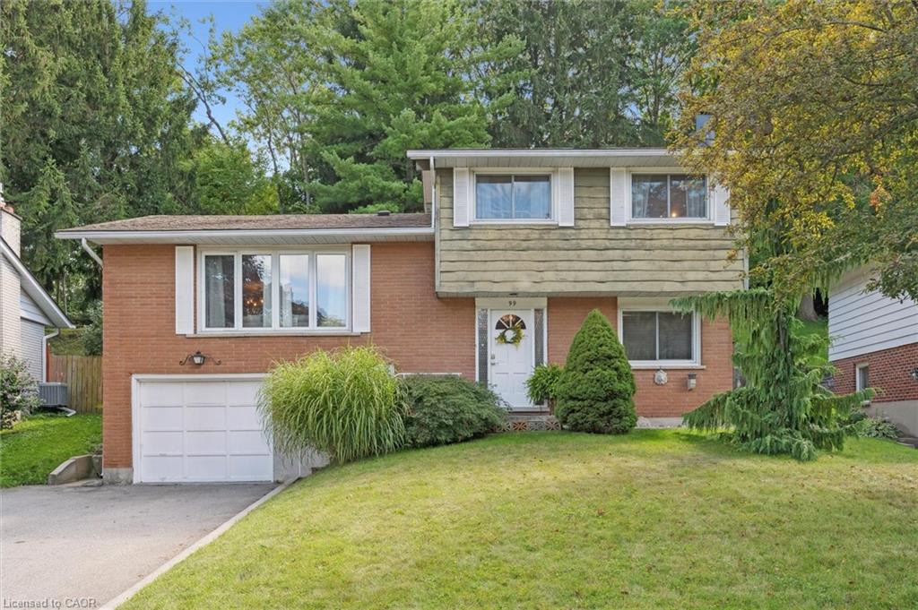 99 Fourth Ave, Cambridge, ON N1S 2E5