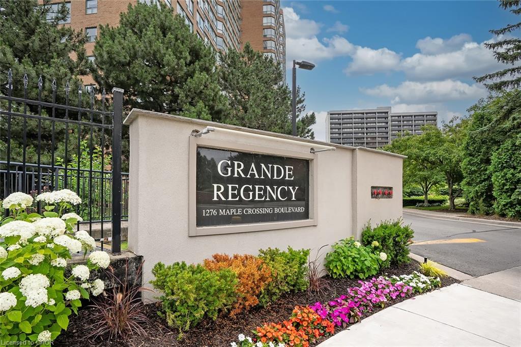 1276 Maple Crossing Boulevard Unit 612, Burlington, ON L7S 2J9