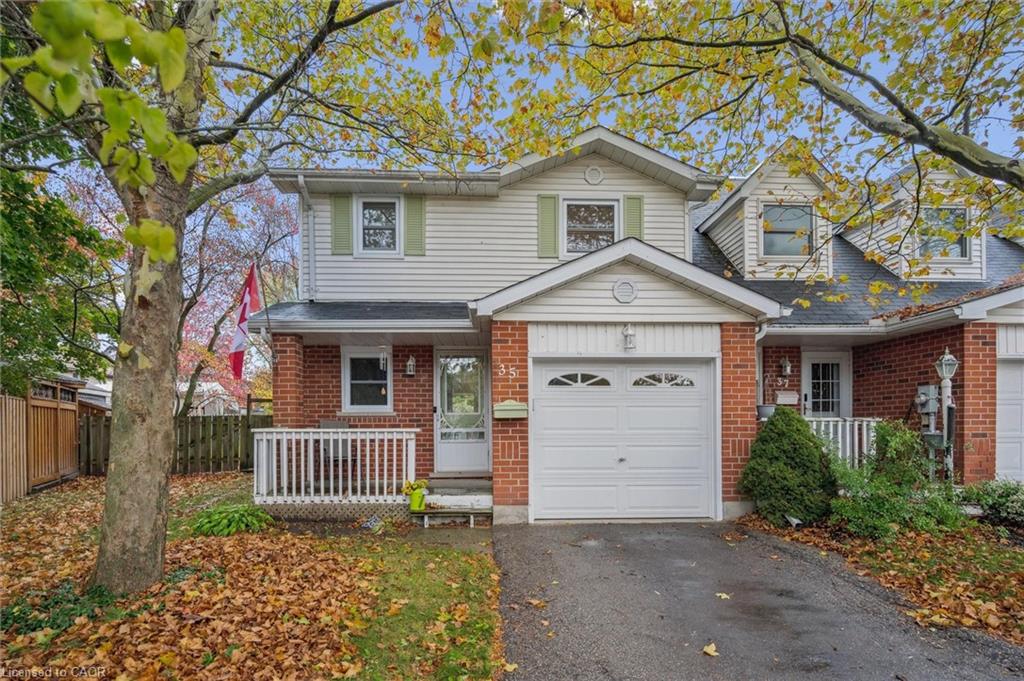 35 Edgemere Dr, Cambridge, ON N1P 1A9