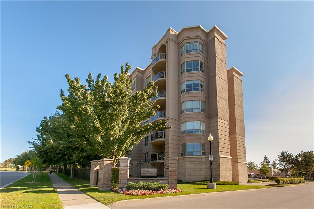 2075 Amherst Heights Drive Unit 401, Burlington, ON L7P 5B8