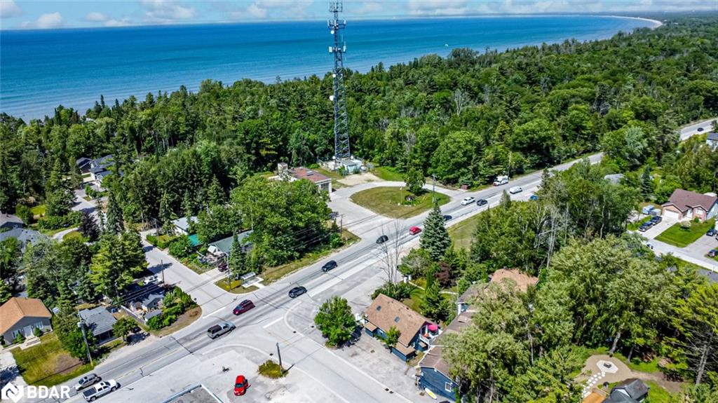 3071 Mosley St, Wasaga Beach, ON L9Z 1W7