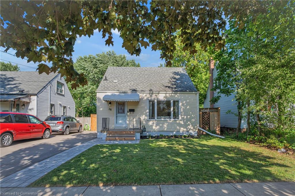 38 Eastvale Pl, Hamilton, ON L8H 1P1