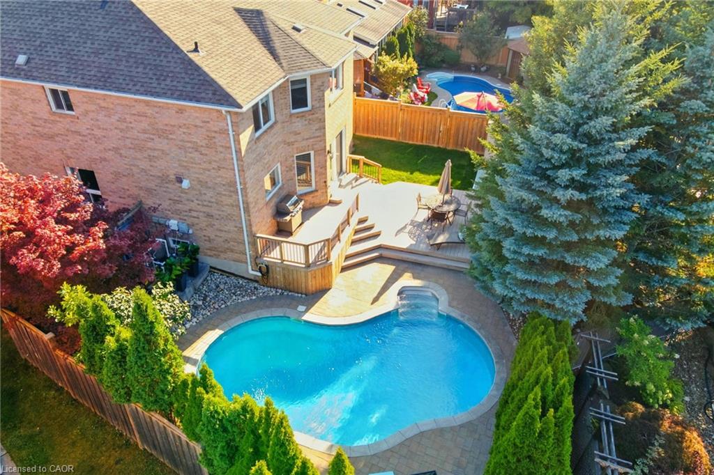 34 Curry Cres, Halton Hills, ON L7G 5S9