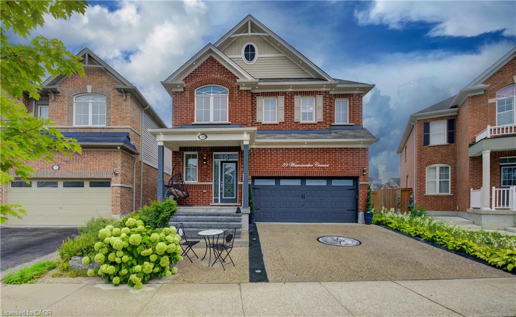 39 Wannamaker Cres, Cambridge, ON N3E 0C5