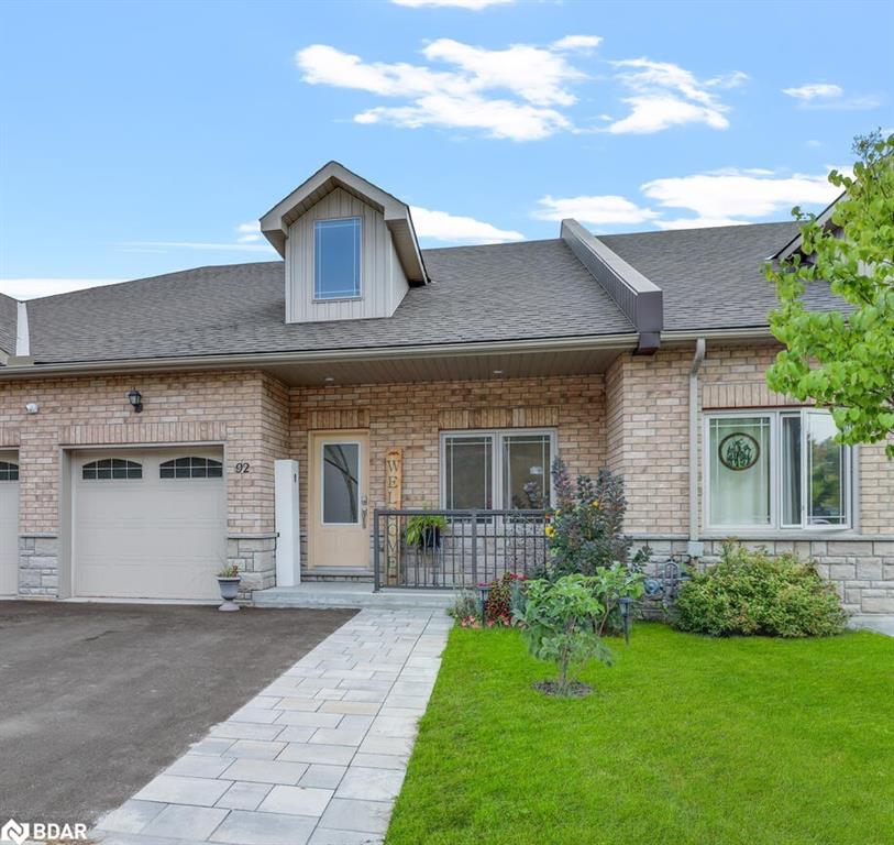 92 Lily Dr, Orillia, ON L3V 7A8